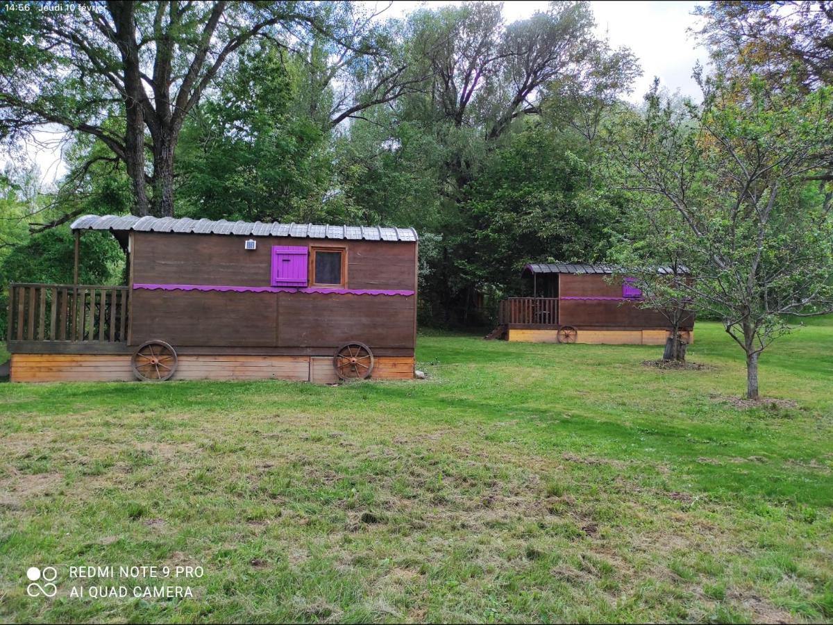 Camping, De Plein Air Les Cariamas Camping