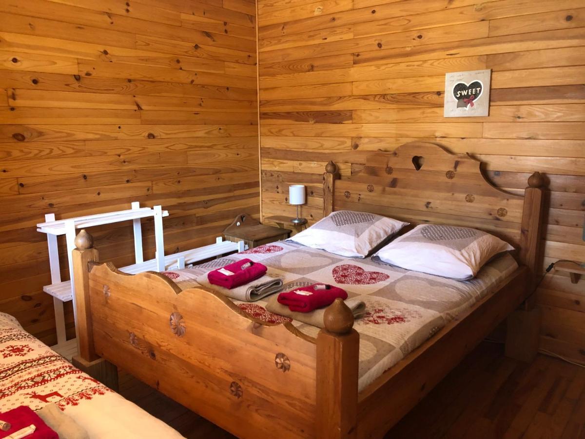 Camping, De Plein Air Les Cariamas Camping