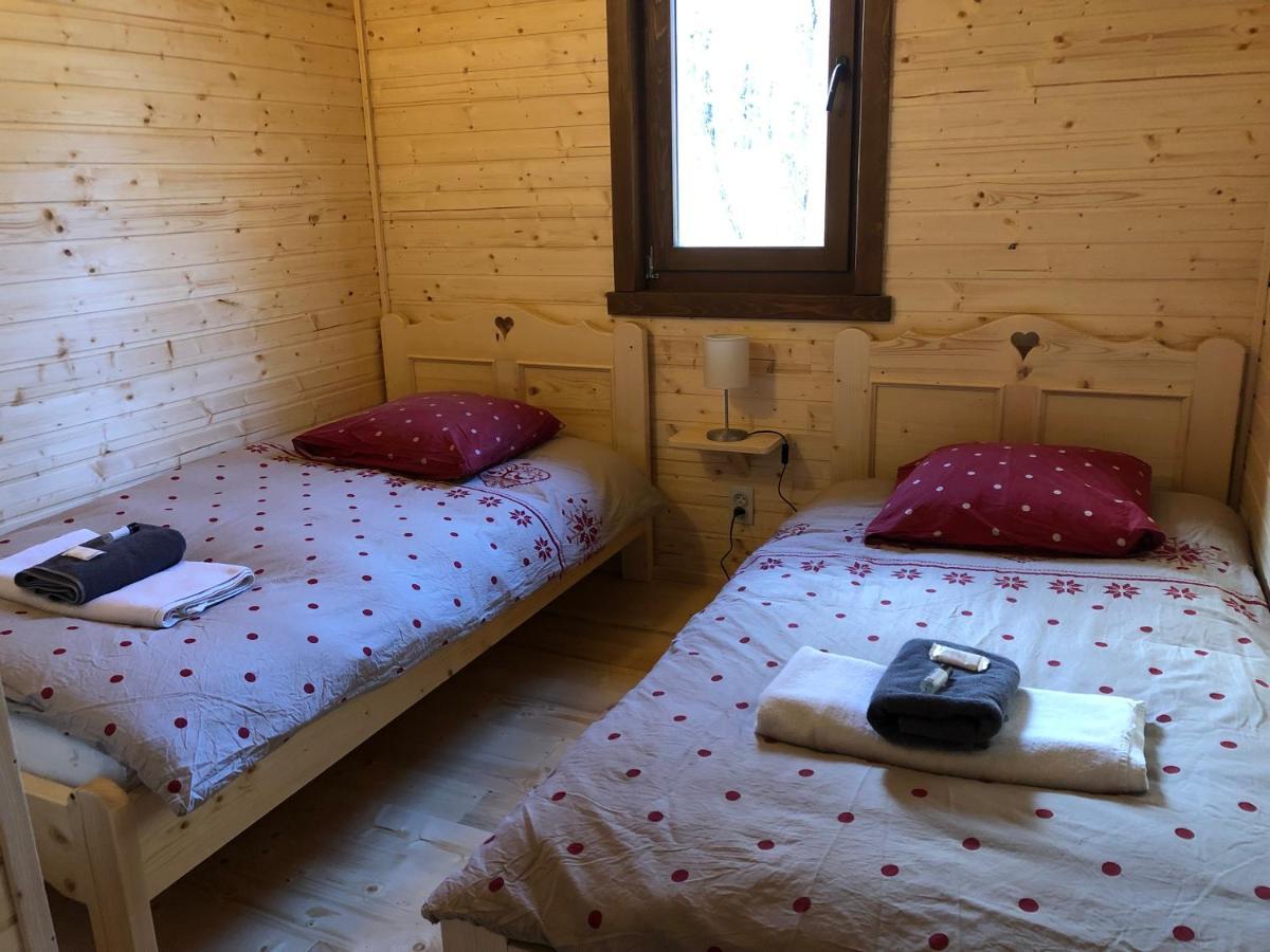 Camping, De Plein Air Les Cariamas Châteauroux-les-Alpes