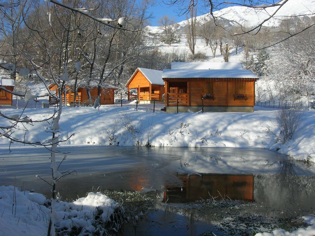 Camping Camping, De Plein Air Les Cariamas Chateauroux-les-Alpes
