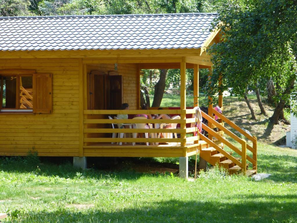 Camping, De Plein Air Les Cariamas 3* Chateauroux-les-Alpes